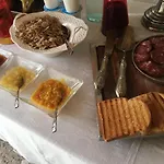 فندق مبيت وإفطار Lughia Tortolì