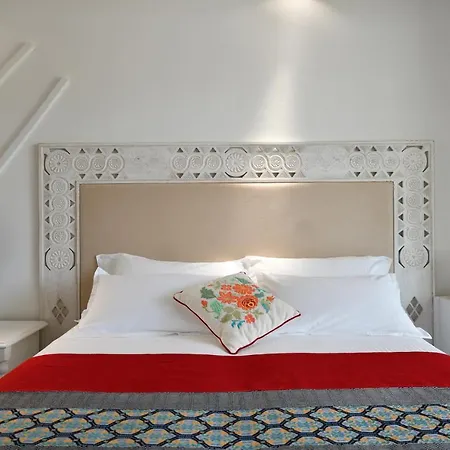 Lughia Bed & Breakfast *