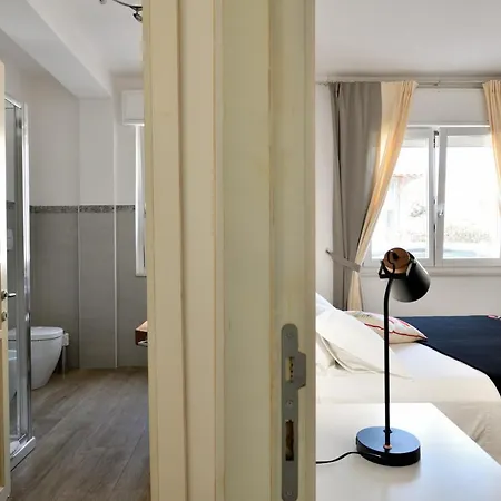 Lughia Bed & Breakfast *