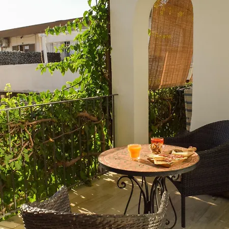 Lughia Bed & Breakfast